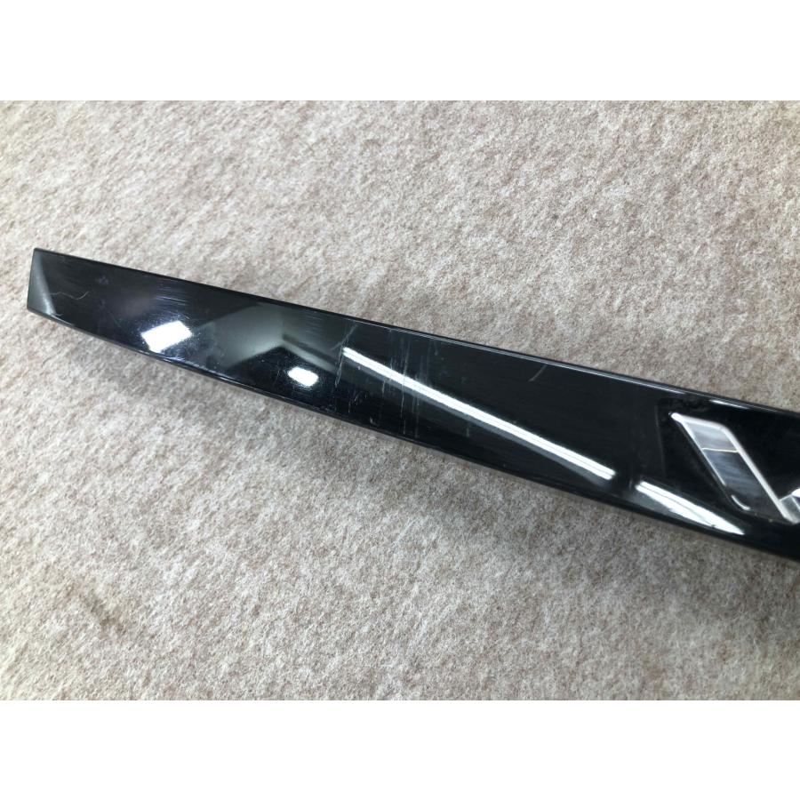 トヨタ ヴォクシー ZWR90 ZWR95 MZRA90 MZRA95 90系 リアガーニッシュ