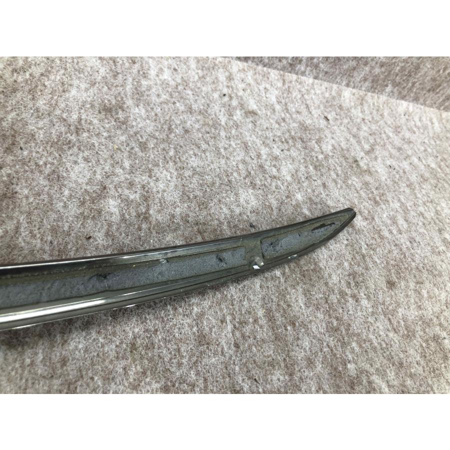 ZRR80G前期 エスクァイア 純正フロントスポイラーガーニッシュ右 GG140