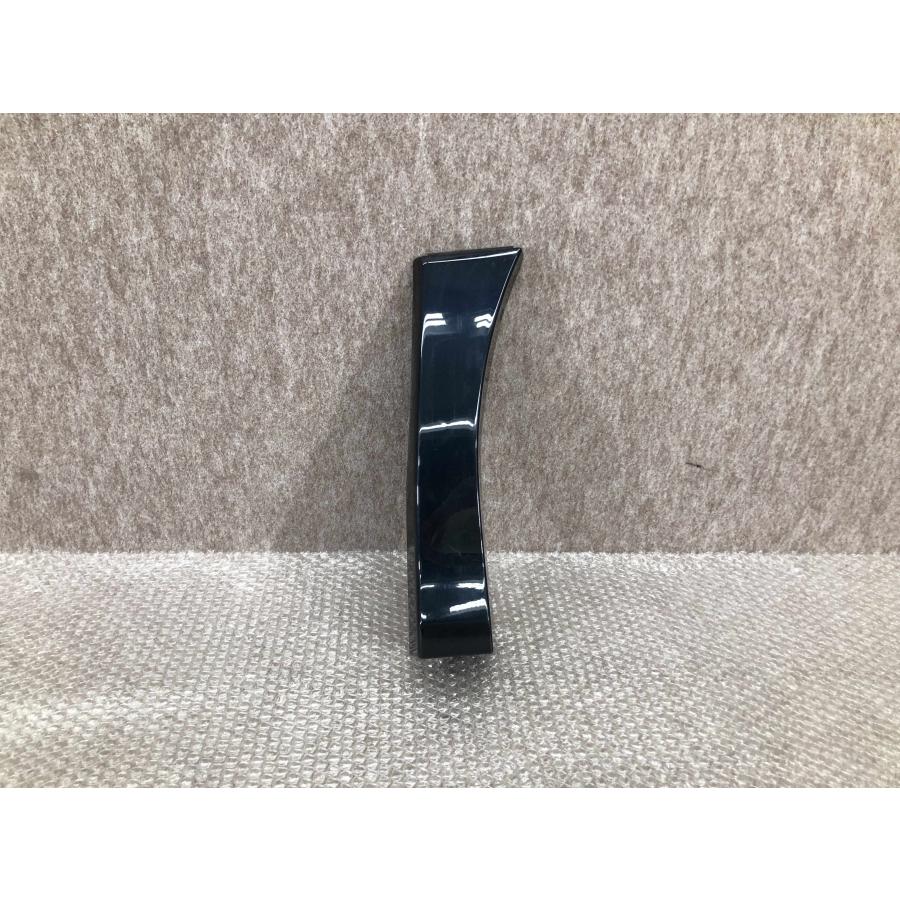 ノア ヴォクシー ZRR80 80系 右フェンダープロテクター 76901-28090