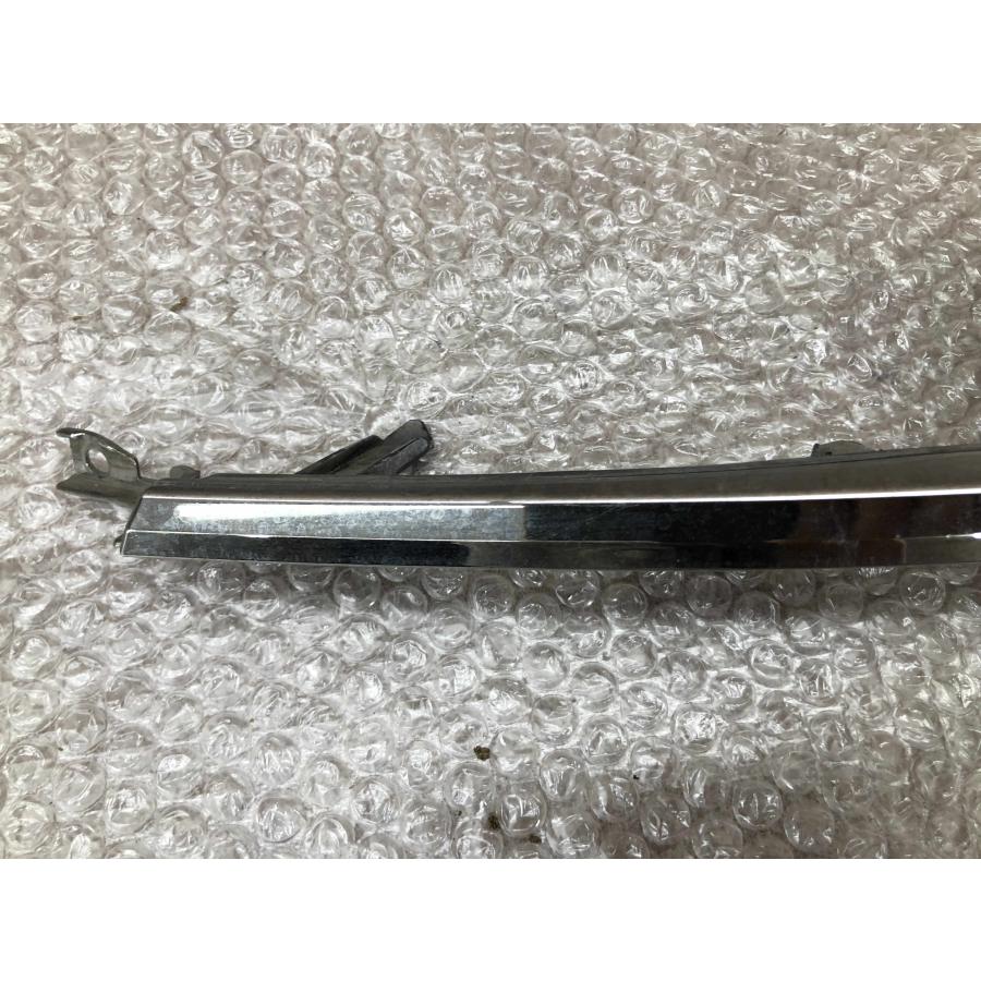 はるかいページ トヨタ エスクァイア ZRR80 ZWR80 左右フォグカバー 52040-28150