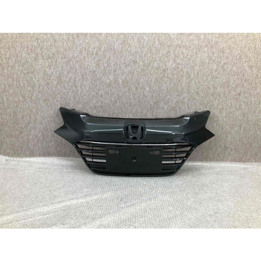 ホンダ ヴェゼル RU1 RU2 RU3 RU4 フロントグリル 71121-T7B-Z01-M1