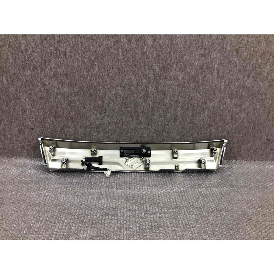 スズキ ソリオ MA26S MA36S 後期 リアガーニッシュ 83940-57S00 メッキ