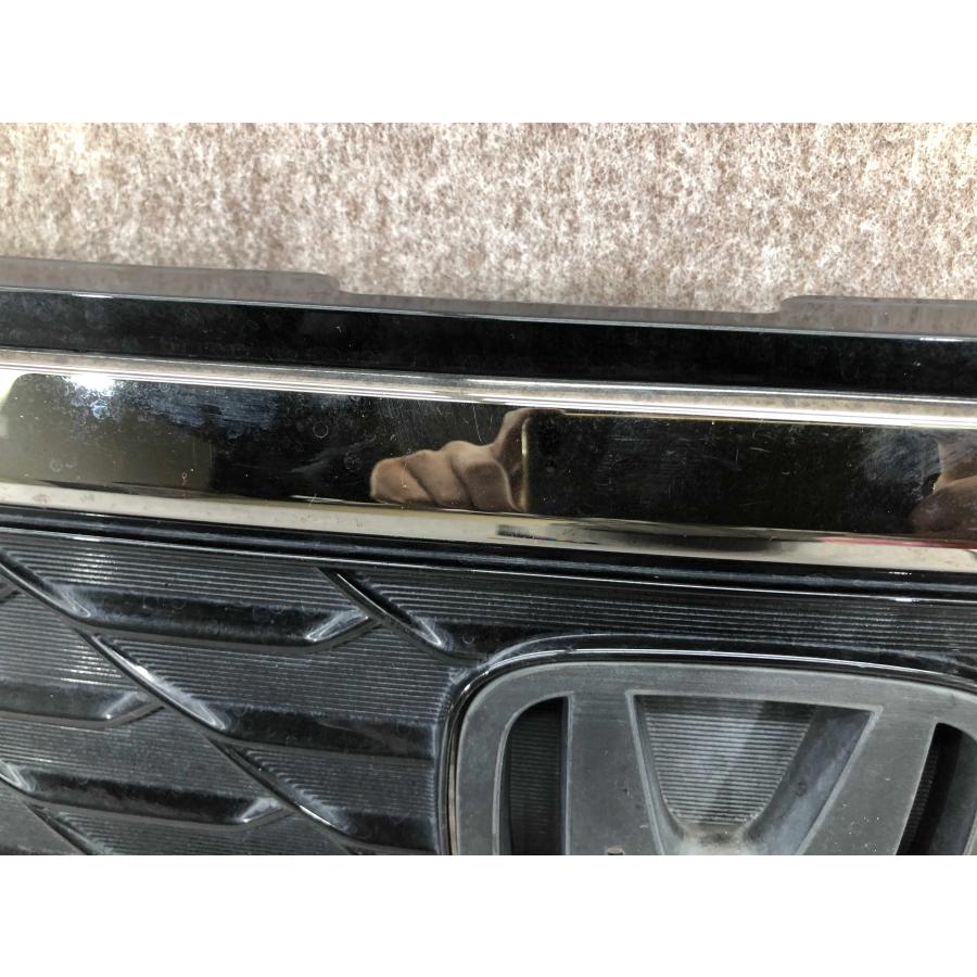 ホンダ 前期 JF3 N-BOXカスタム フロントグリル 08F21-TTA-000-AF