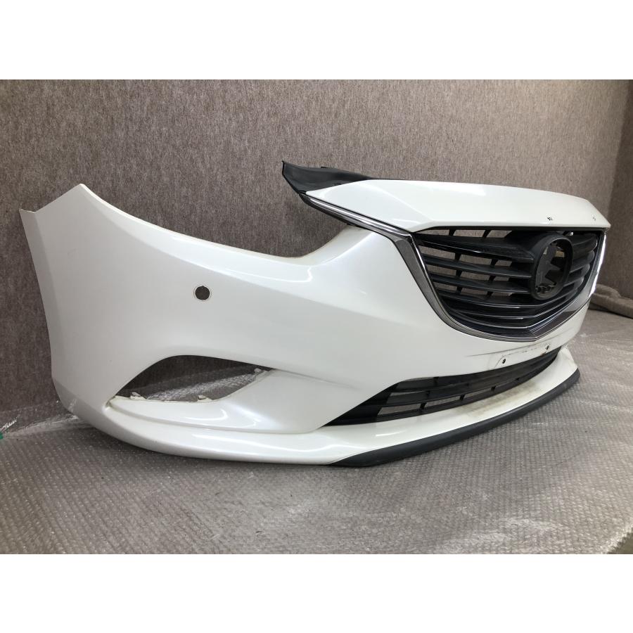 マツダアテンザGJ-2FWの新品未使用、未塗装フロントバンパーです。 マツダ アテンザ GJ2FP GJ 前期 純正 フロントバンパー GHP9-50031