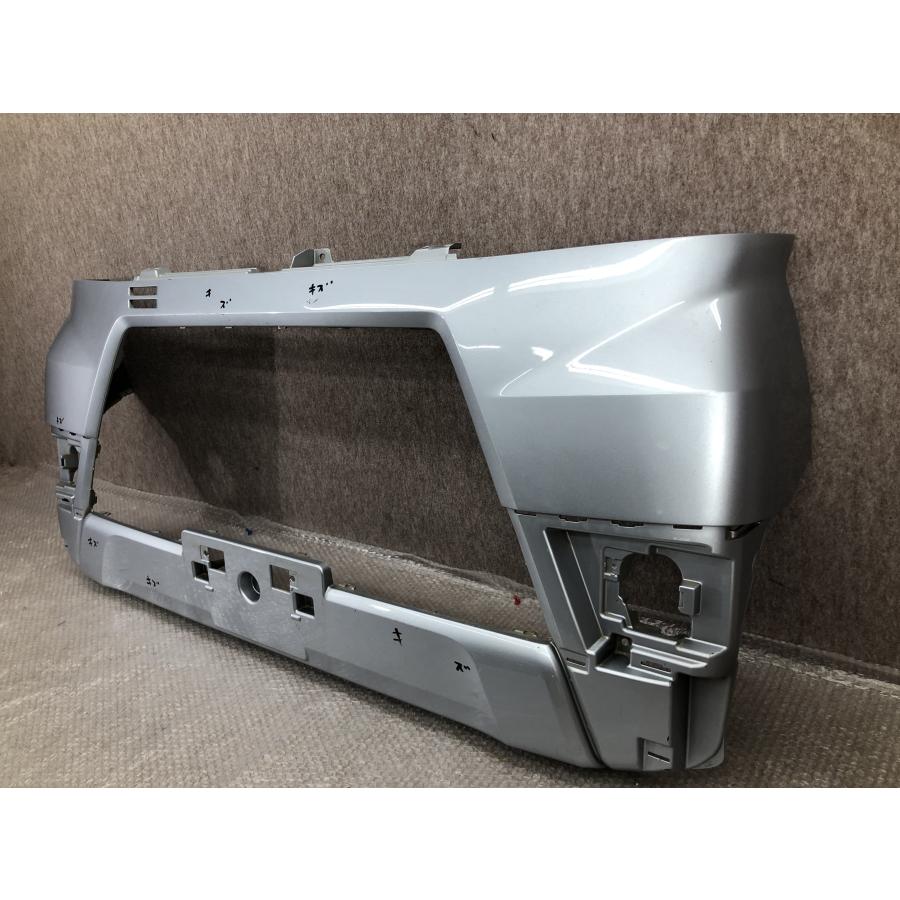 ダイハツ ハイゼット カーゴ S321V S331V 純正 フロントバンパー 52119