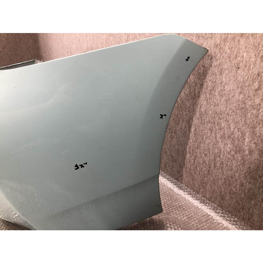 トヨタ プリウス 30系 ZVW30 前期/後期 純正 リアバンパー 52159-47050