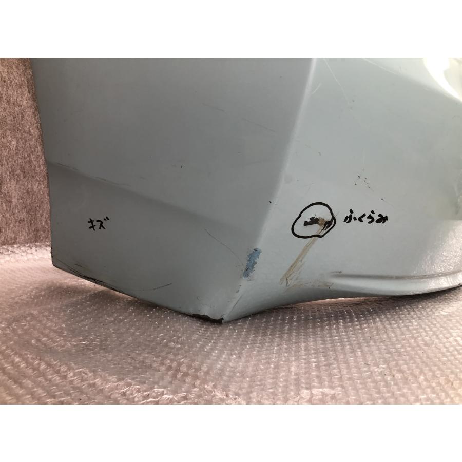 トヨタ プリウス 30系 ZVW30 前期/後期 純正 リアバンパー 52159-47050