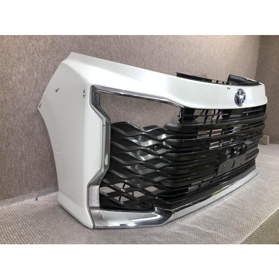 トヨタ ヴォクシー 90 ZWR90W MZRA90W 純正 フロントバンパー 52119