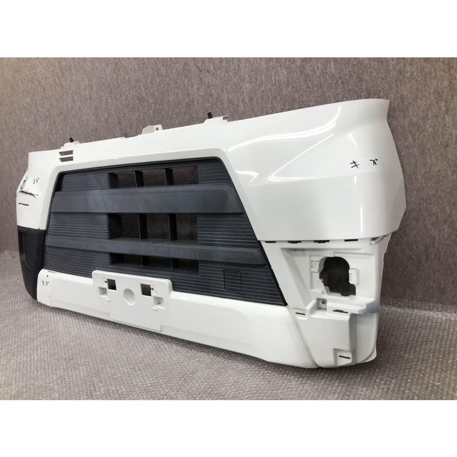 ダイハツ ハイゼット カーゴ S321V S331V 後期 純正 フロントバンパー
