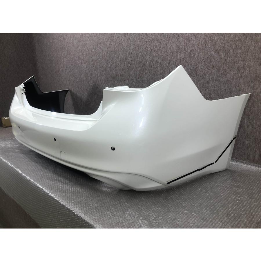 スカイライン　V37 400R 純正リアバンパー 日産 スカイライン V37/YV37/HV37/HNV37 後期 純正 リアバンパー 85022