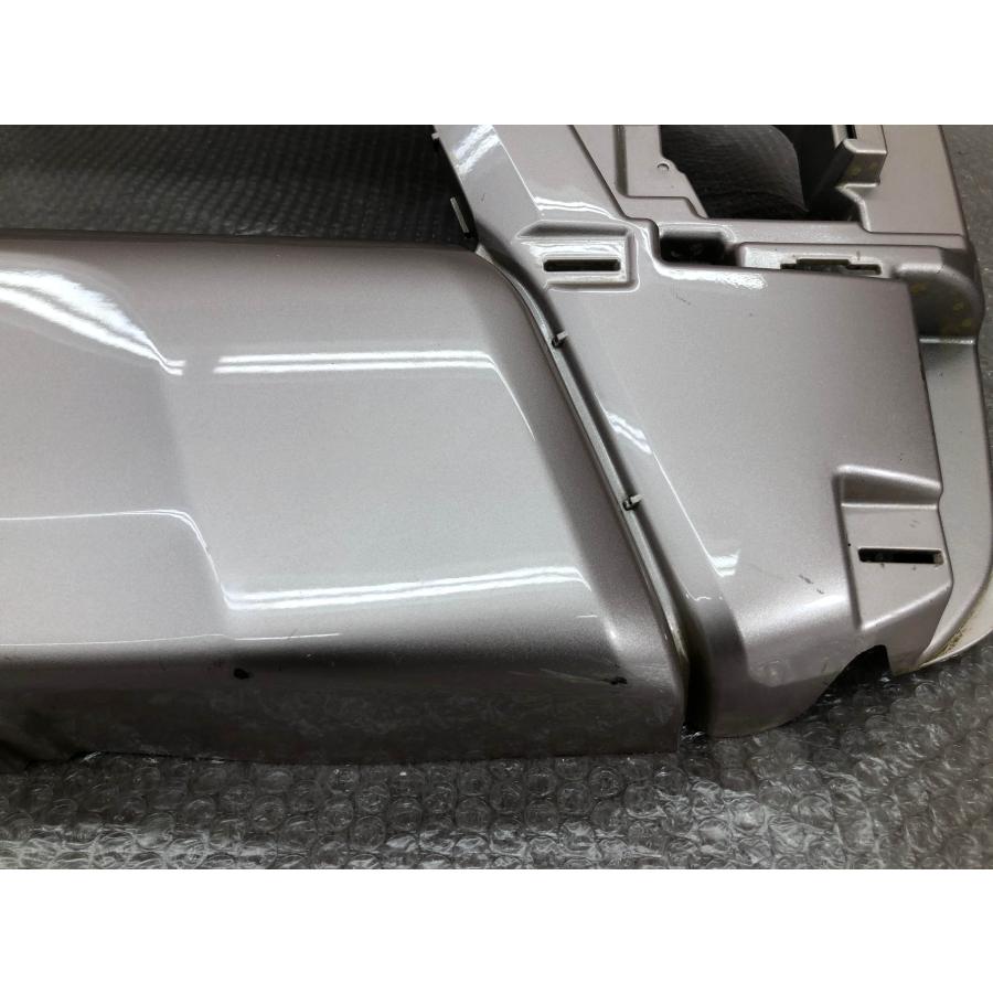 ダイハツ ハイゼット カーゴ S321V/S331V 後期 純正 フロントバンパー