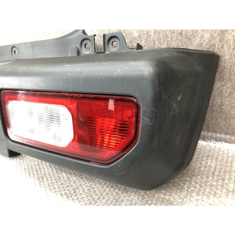 スズキ 純正 JB64W ジムニー リアバンパー 71811-77R テールランプ