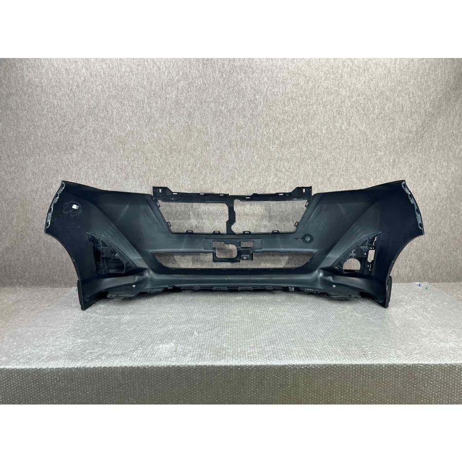 トヨタ ルーミー M900A/M910A 純正 フロントバンパー 52119-B1350