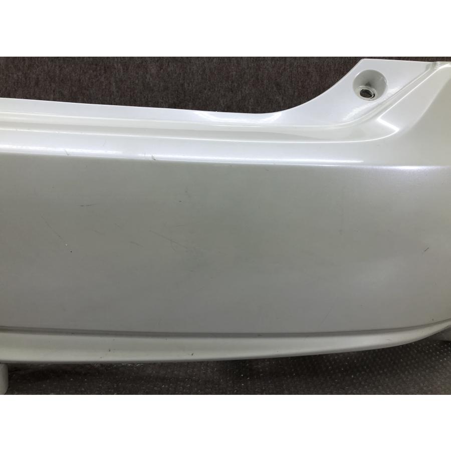 トヨタ プリウス 30系 ZVW30 前期/後期 純正 リアバンパー 52159-47050