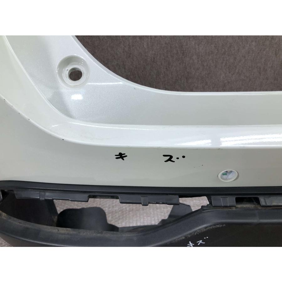 トヨタ ハリアー ハイブリッド 80 AXUH80 MXUA80 純正 リアバンパー