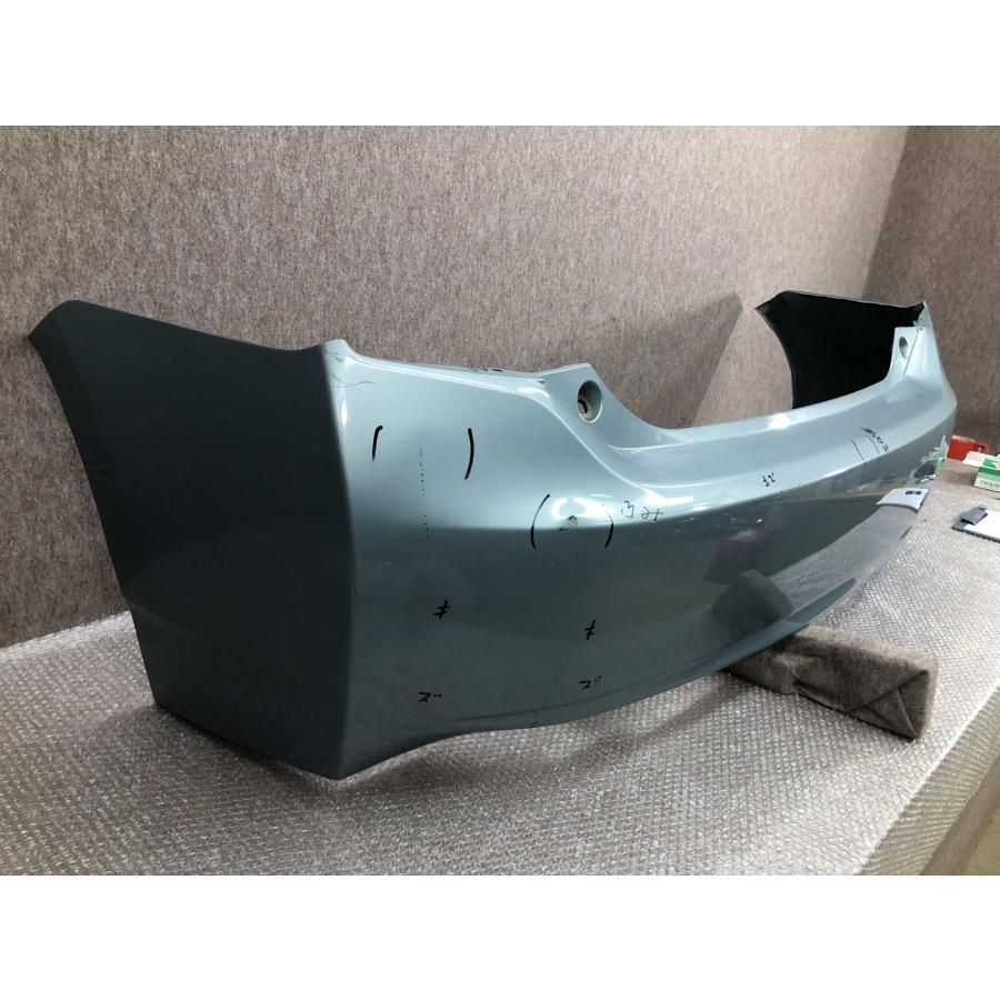 トヨタ プリウス ZVW30 30系 純正 リアバンパー 52159-47050 トヨタ プリウス 30系 ZVW30 前期/後期 純正 リアバンパー 52159