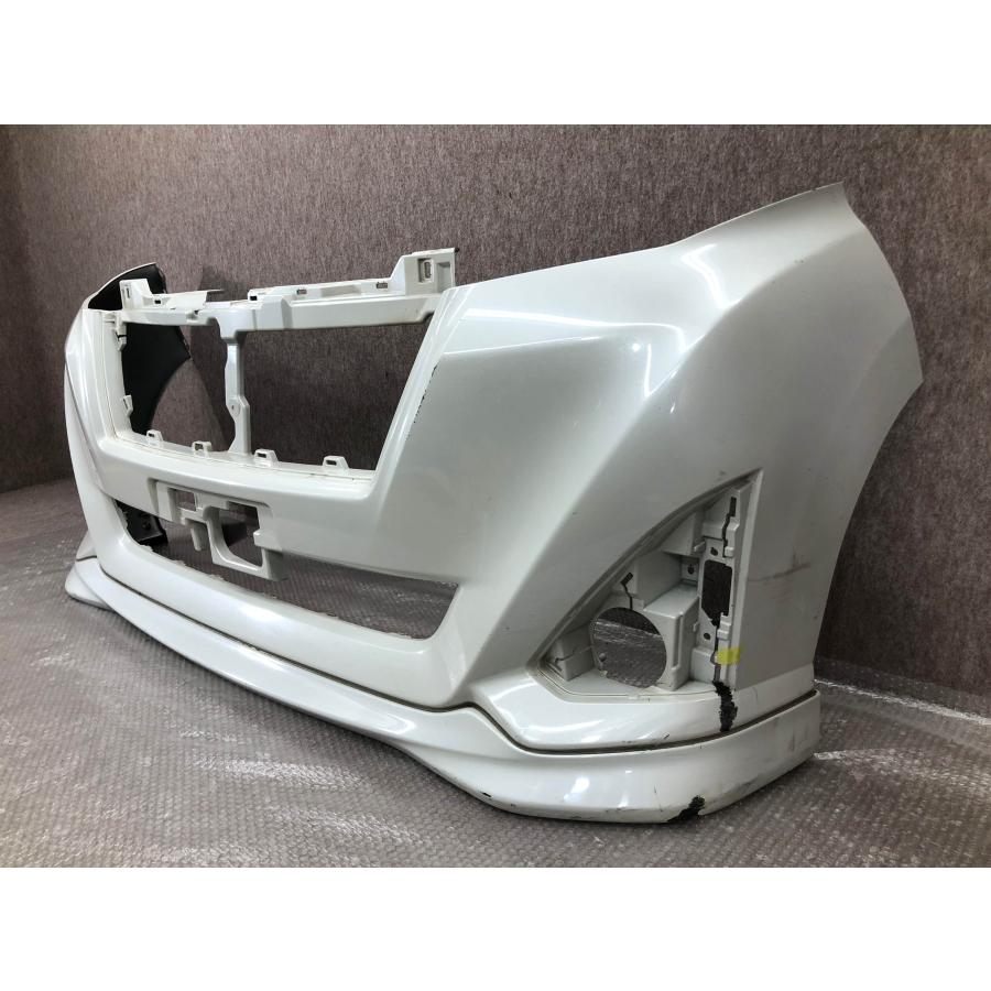 トヨタ ルーミー M900A/M910A 純正 フロントバンパー 52119-B1350