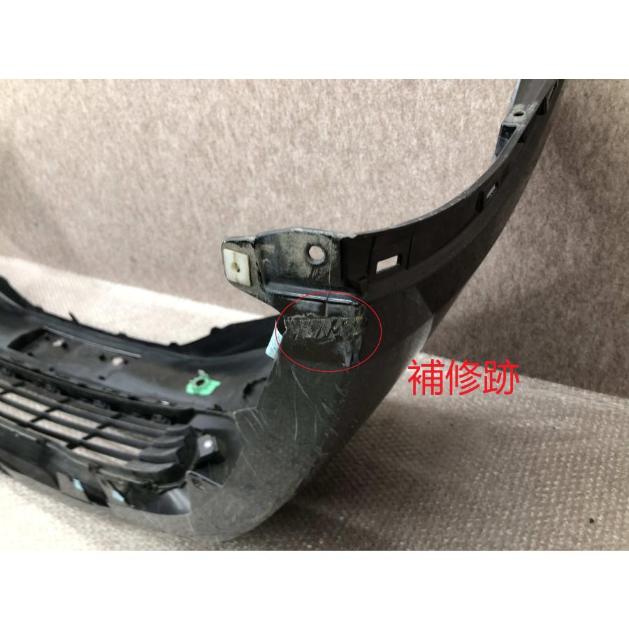 ZVW60/ZVW65/MXWH60/MXWH65 プリウス 純正 フロントバンパー 52119
