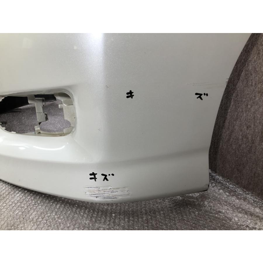 トヨタ ウィッシュ ZGE20系 前期 フロントバンパー　カラー：3R0 トヨタ ウィッシュ 20系 ZGE20G ZGE25G ZGE21G 前期 純正