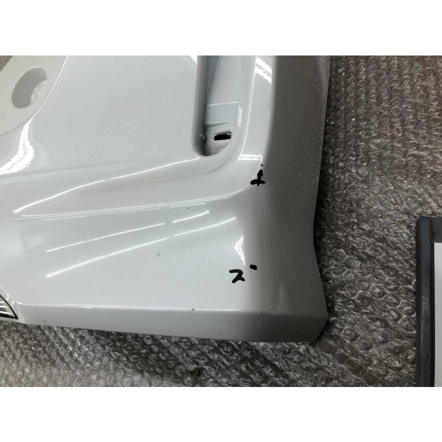 JF3/JF4 N-BOX NBOX Nボックス カスタム 純正 リアバンパー 71501-TTA