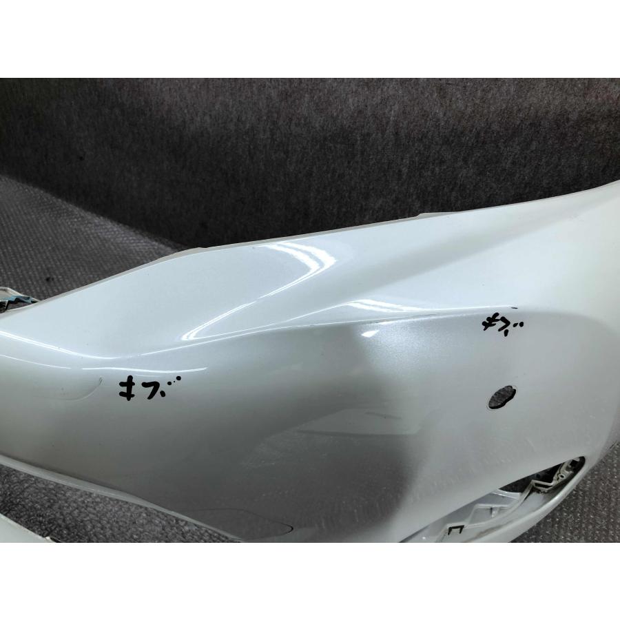 トヨタ ハリアー 60 ZSU60W 前期 純正 フロントバンパー 52119-48C60