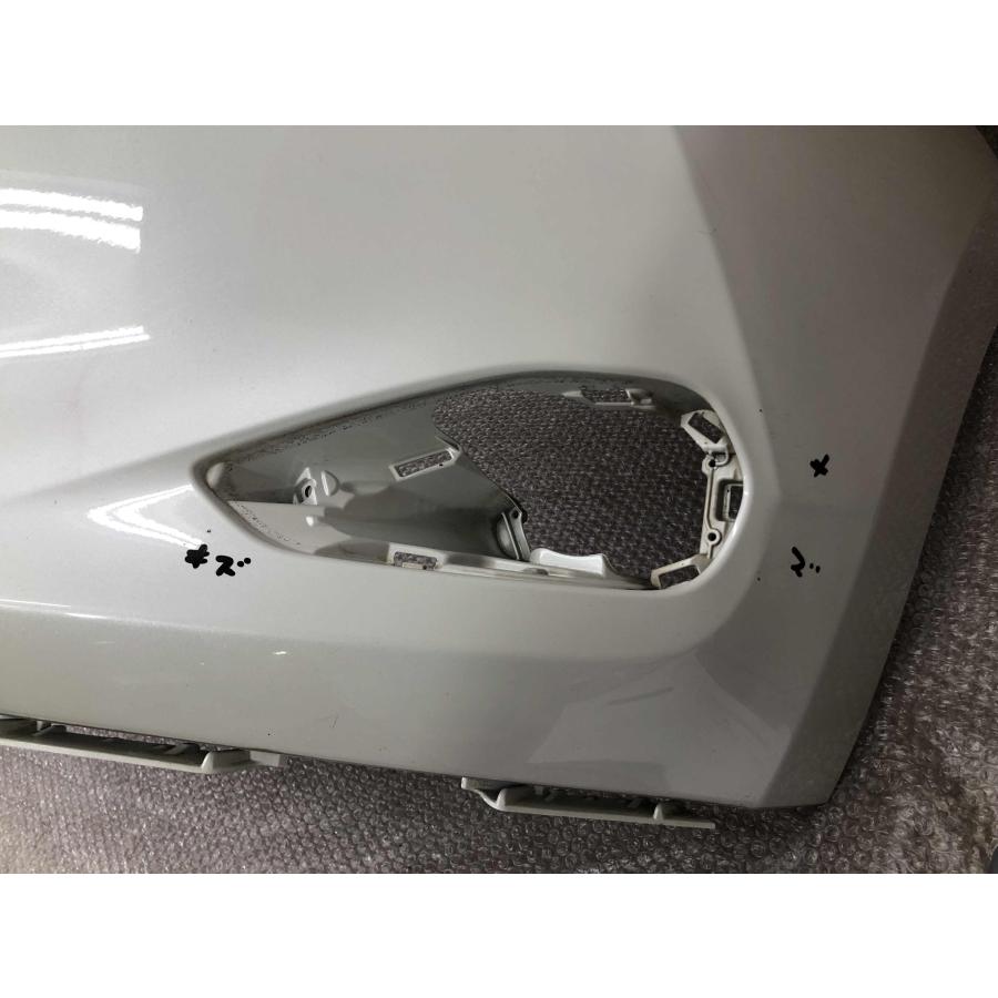 トヨタ ハリアー 60 ZSU60W 前期 純正 フロントバンパー 52119-48C60