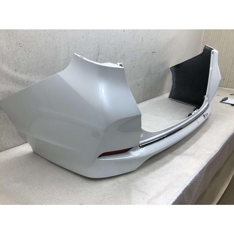 シャトル　GK8 リアバンパー 71501-TD4-J500 (55) シャトル HV GK8 GK9 GP7 GP8 後期 純正 リアバンパー 71501-TD4-J500