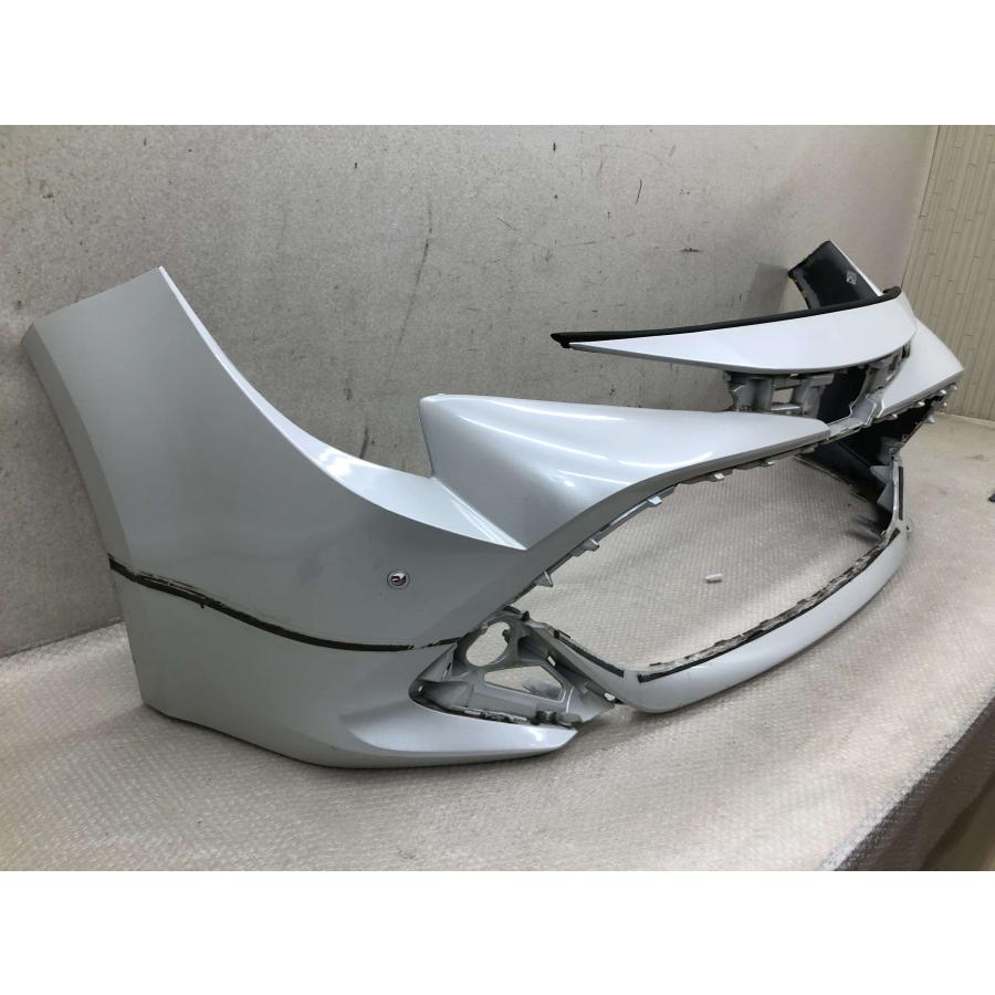 カローラ スポーツ NRE210H ZWE211 純正 フロントバンパー 52119-12G20