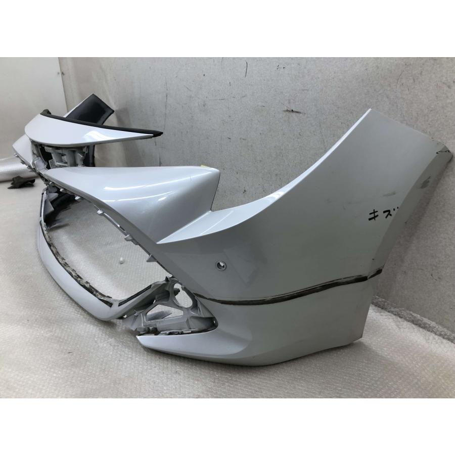 カローラ スポーツ NRE210H ZWE211 純正 フロントバンパー 52119-12G20