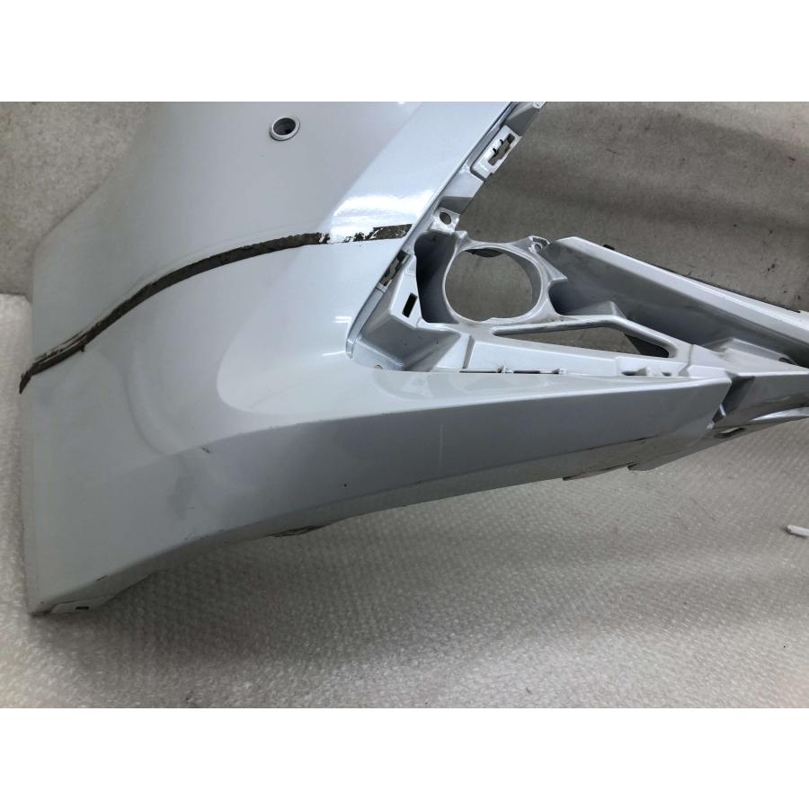 カローラ スポーツ NRE210H ZWE211 純正 フロントバンパー 52119-12G20