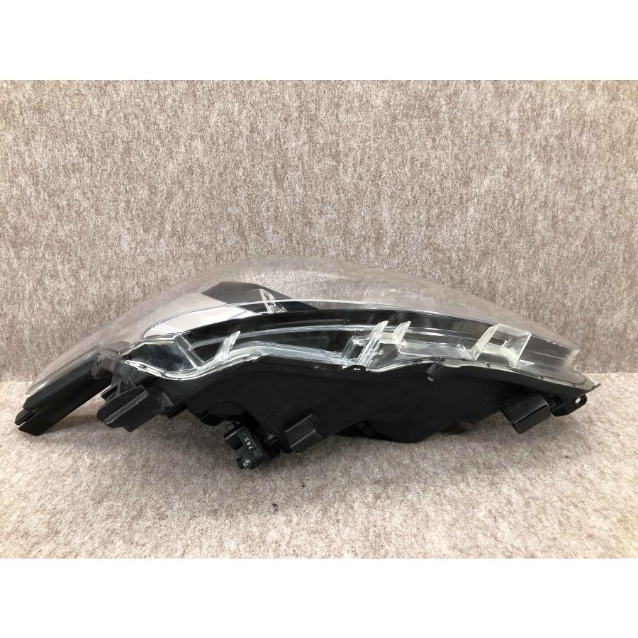 磨き済み トヨタ シエンタ NSP170 ハロゲン ヘッドライト 右 KOITO 52