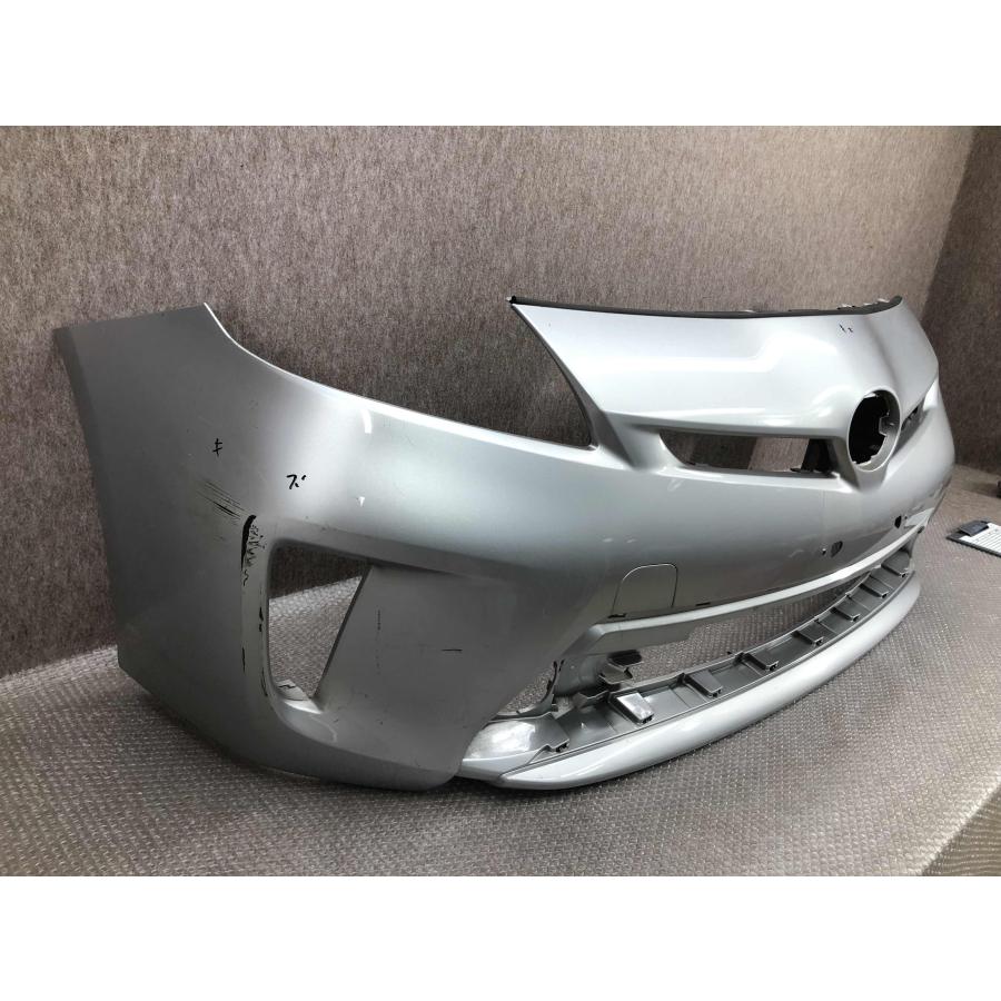 トヨタ プリウス 30 ZVW30 後期 純正 フロントバンパー 52119