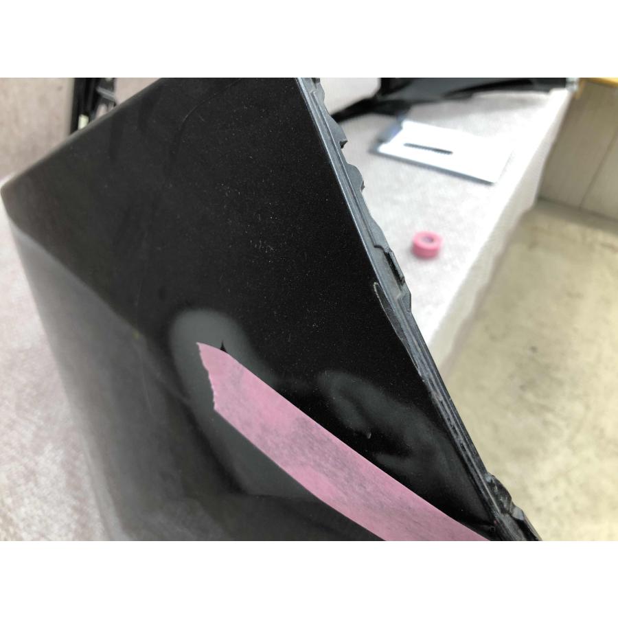 美品 
iPhone13 128GB SIMフリー トヨタ カローラ カローラツーリング 純正 NRE210 ZRE212 ZWE211