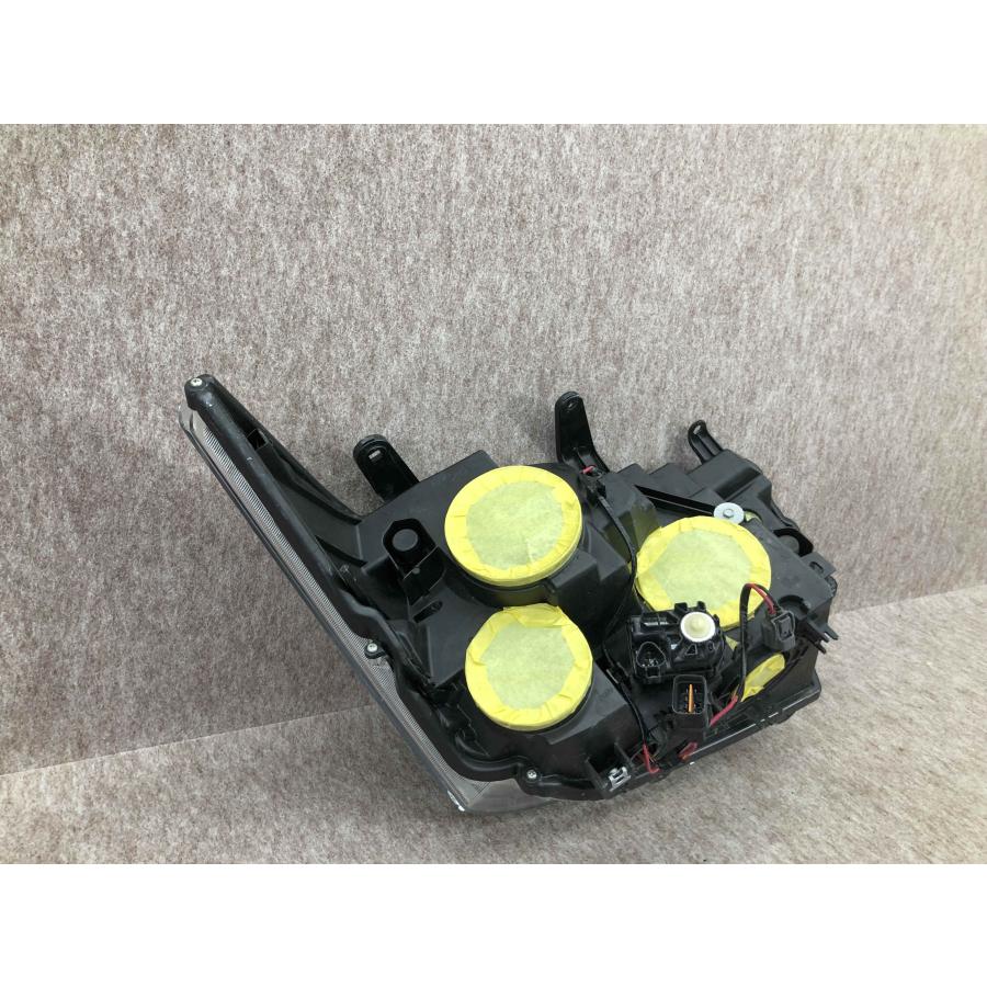 磨き済み CV1W CV2W CV4W CV5W デリカD5 左 ヘッドライト KOITO 100