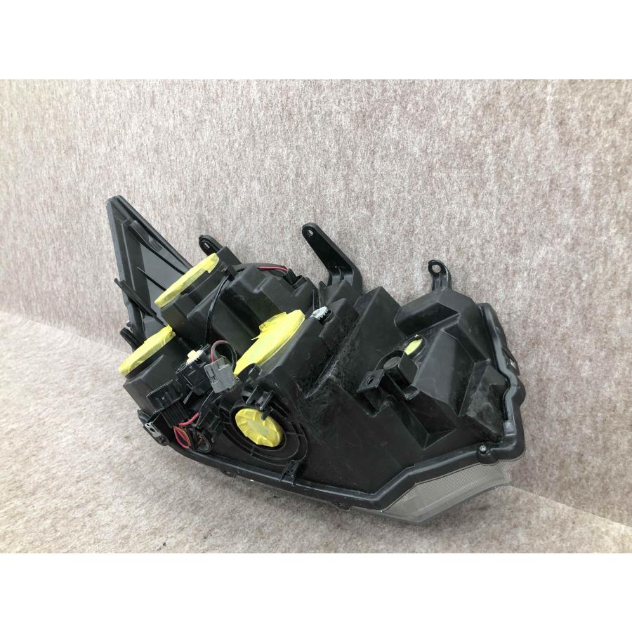 磨き済み CV1W CV2W CV4W CV5W デリカD5 左 ヘッドライト KOITO 100