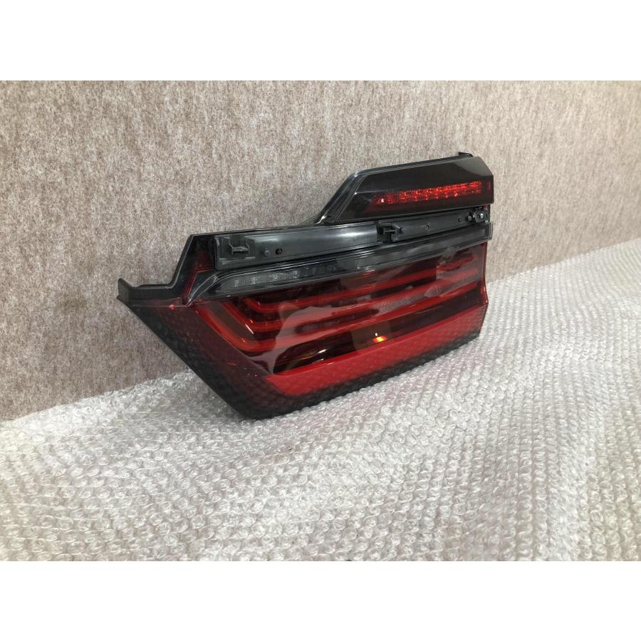 美品 磨き済み ホンダ オデッセイ RC 後期 純正 右 テールランプ