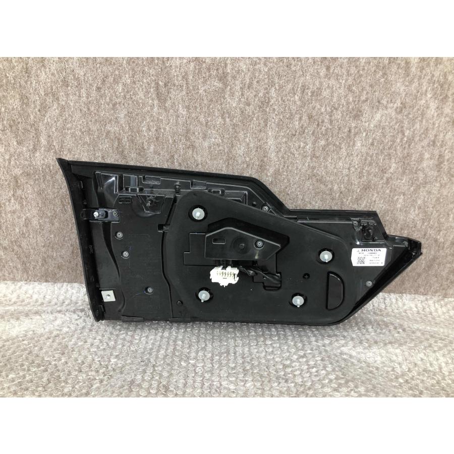 ホンダ オデッセイ 後期 テールランプ Assy 美品 磨き済み ホンダ オデッセイ RC 後期 純正 右 テールランプ