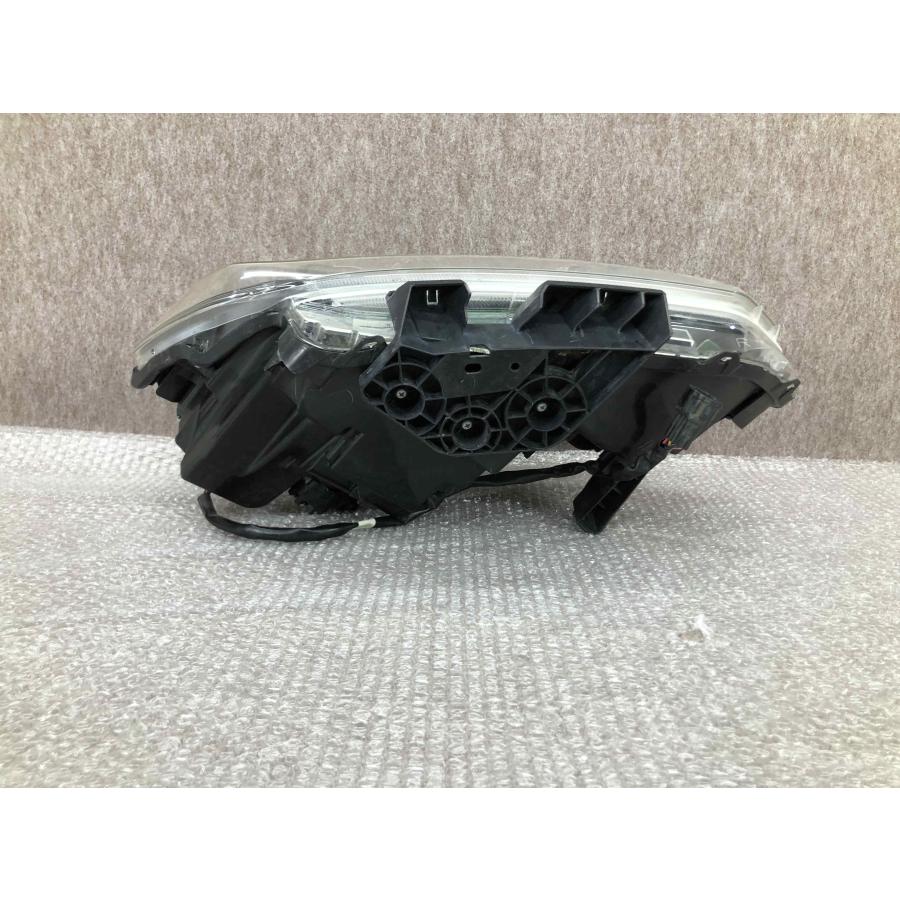 磨き済み 前期 日産 エクストレイル T32 右ヘッドライト LED KOITO 100