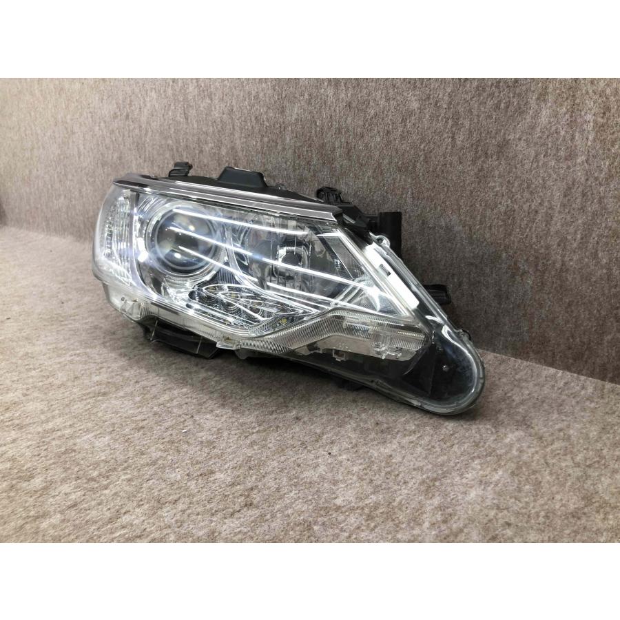磨き済み トヨタ 後期 HID AVV50 カムリ 右ヘッドライト KOITO 33-185