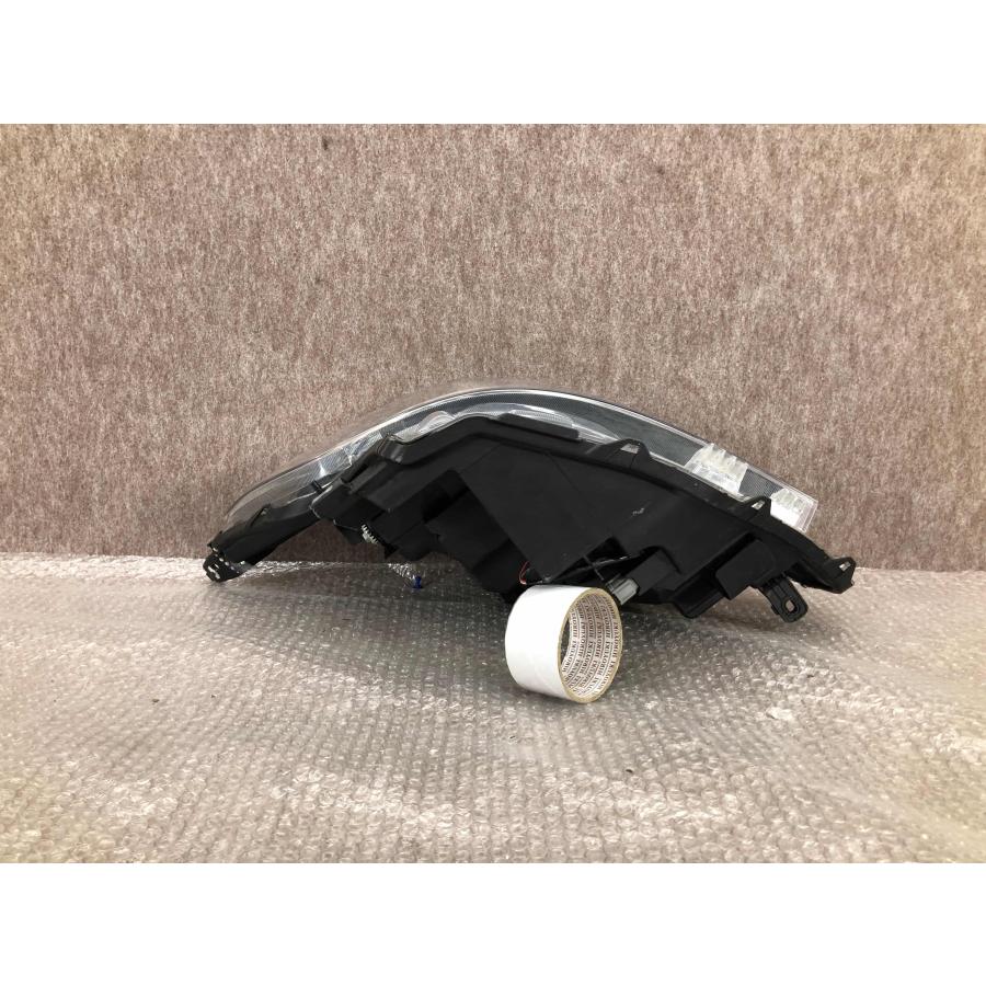 美品 磨き済み 日産 LED B44A ルークス 右ヘッドライト KOITO 100