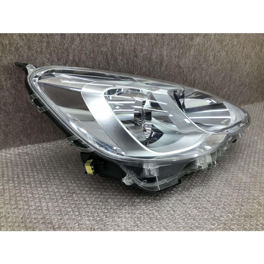 アクア KOITO52-291 nhp10中期 左右ヘッドライト 【公式通販】