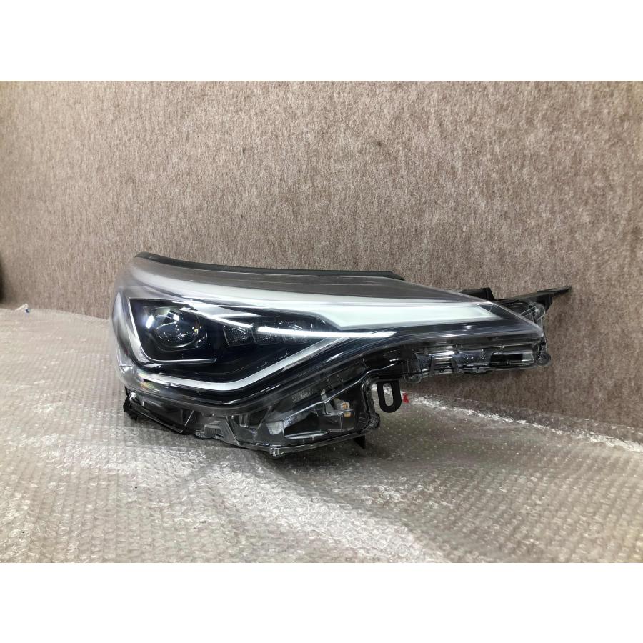 【送料込】【良品】トヨタ C-HR ヘッドライト右 磨き済み トヨタ純正 ZYX10 ZYX11 NGX50 C-HR 後期 ヘッドライト 右