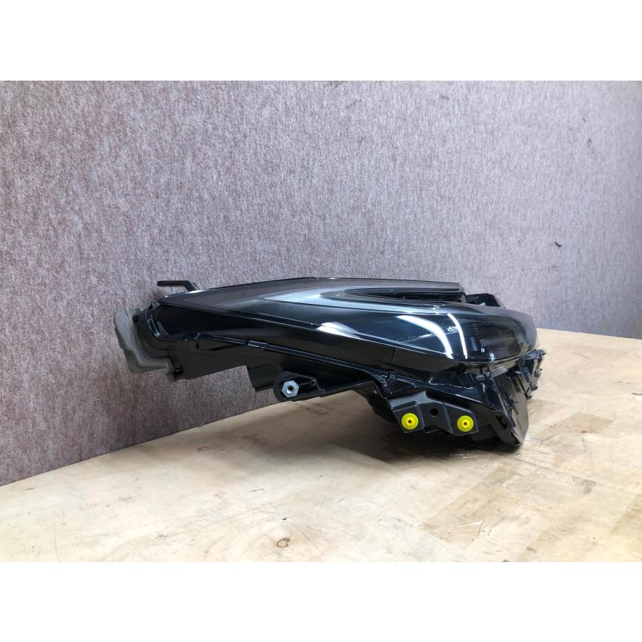 極美品/破損キズなし/プリウス ZVW60 MXWH60 純正 左ヘッドライト 磨き済み トヨタ プリウス ZVW60 ZVW65 MXWH60 MXWH65 右ヘッドライト
