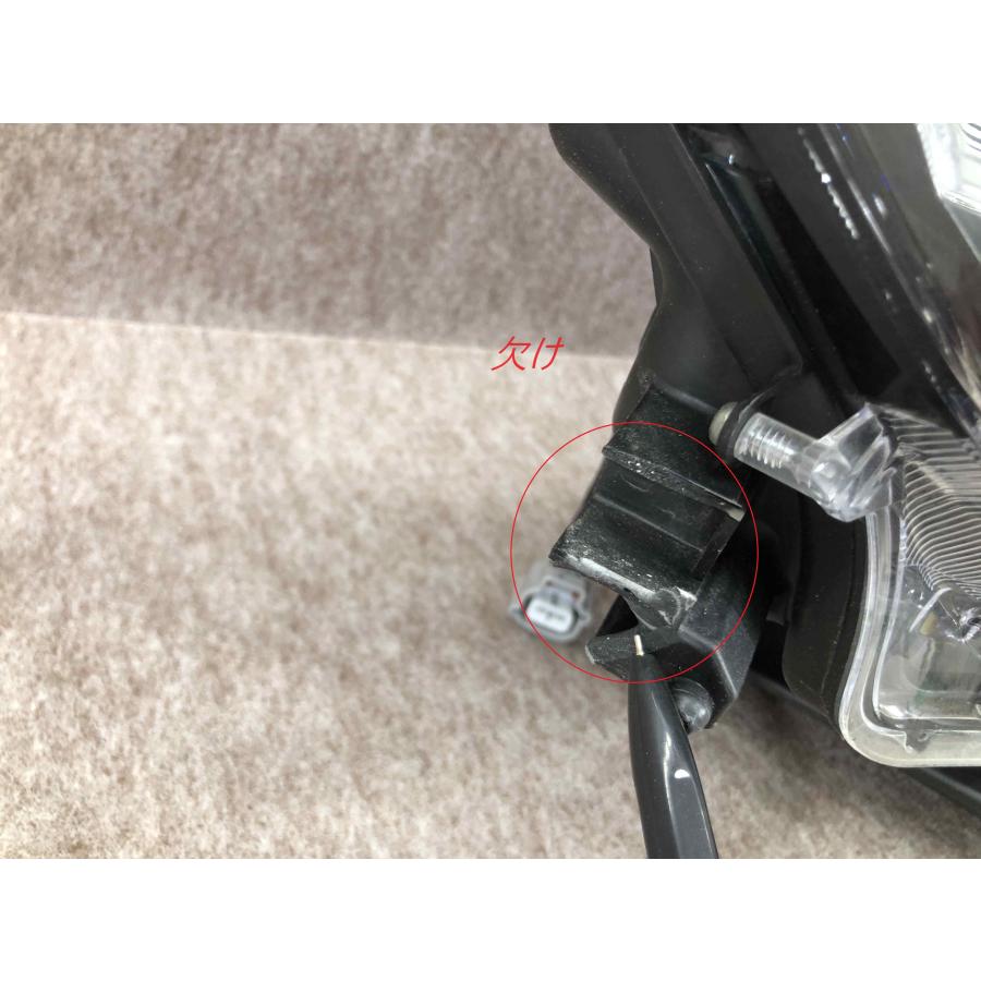 磨き済み TOYOTA ランドクルーザープラド 右 ヘッドライト GDJ150W