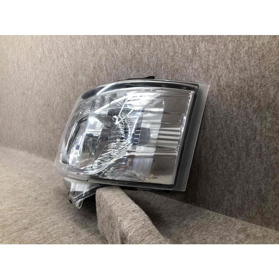 ニッサン キャラバン E26 前期 純正 ヘッドランプ 右 ハロゲン ICHIKOH VALEO H021（Z20-97ｍ） 磨き済み キャラバン NV350 E26 後期 純正 左 ヘッドライト ハロゲン