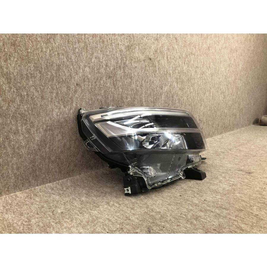 美品 磨き済み ダイハツ 後期 LED LA650S タントカスタム 右ヘッド