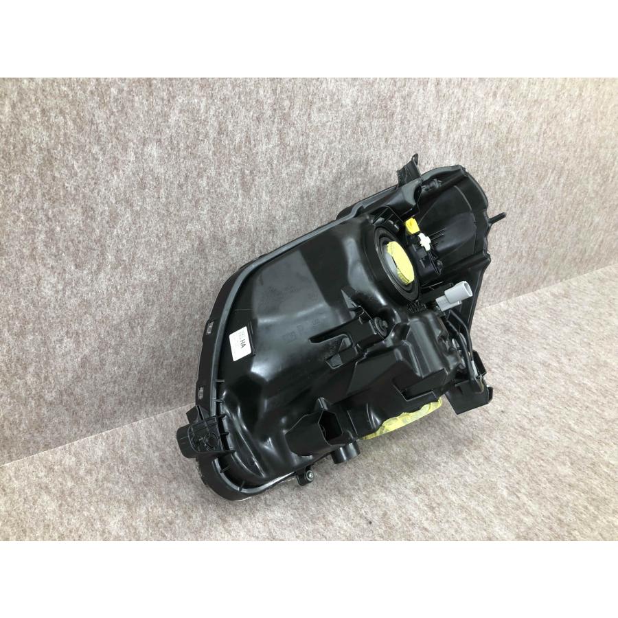 磨き済み ダイハツ タント LA600S/LA610S 純正 LED 右 ヘッドライト