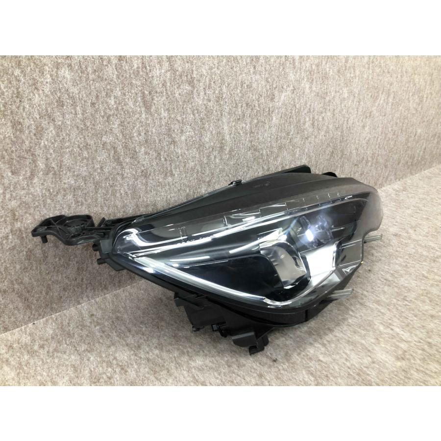 美品 磨き済み プジョー 308 T9 LED ヘッドライト 右 9800546380-01