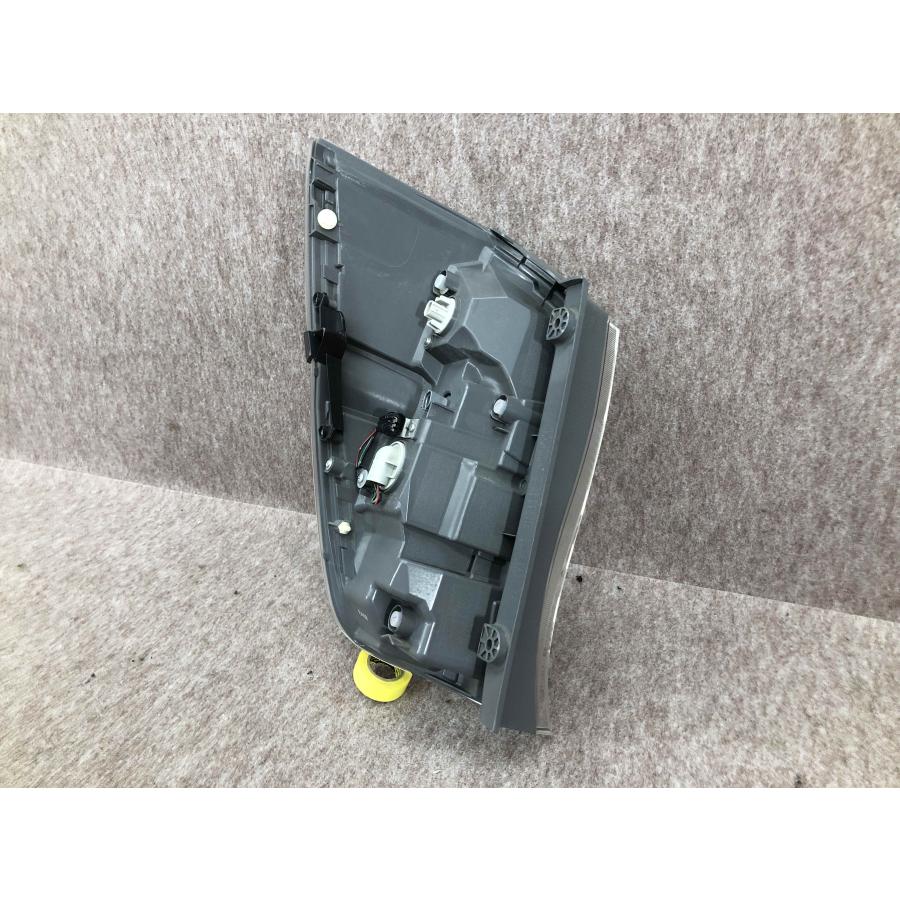 【美品】ホンダ RK5/RK6 ステップワゴンスパーダ TYC テールランプ 美品】ホンダ RK5/RK6 ステップワゴンスパーダ TYC テールランプ