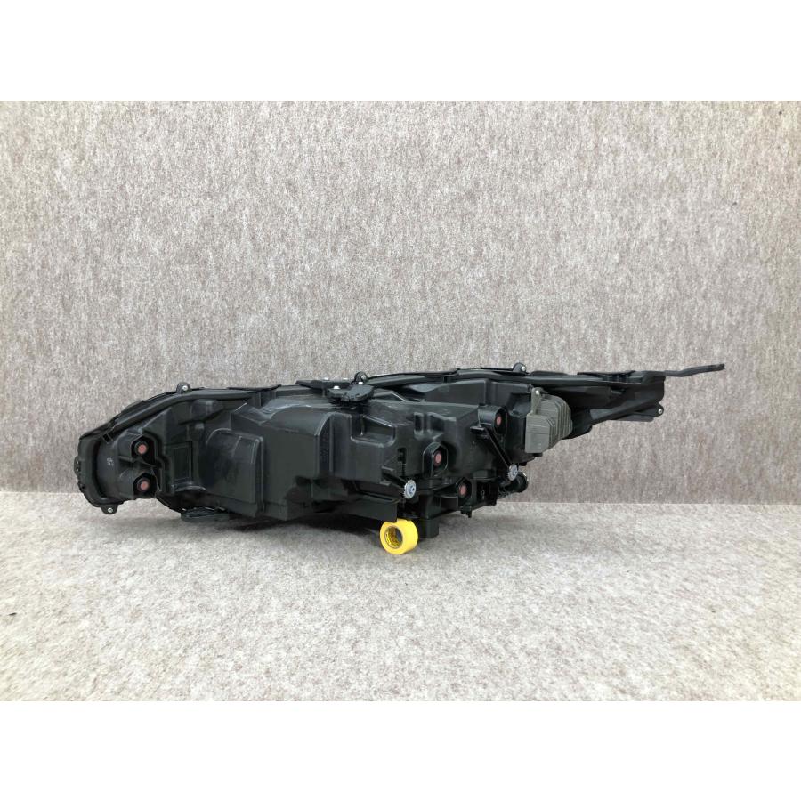 磨き済み AXUH80 MXUH80 ハリアー 右 ヘッドライト LED KOITO 48-233